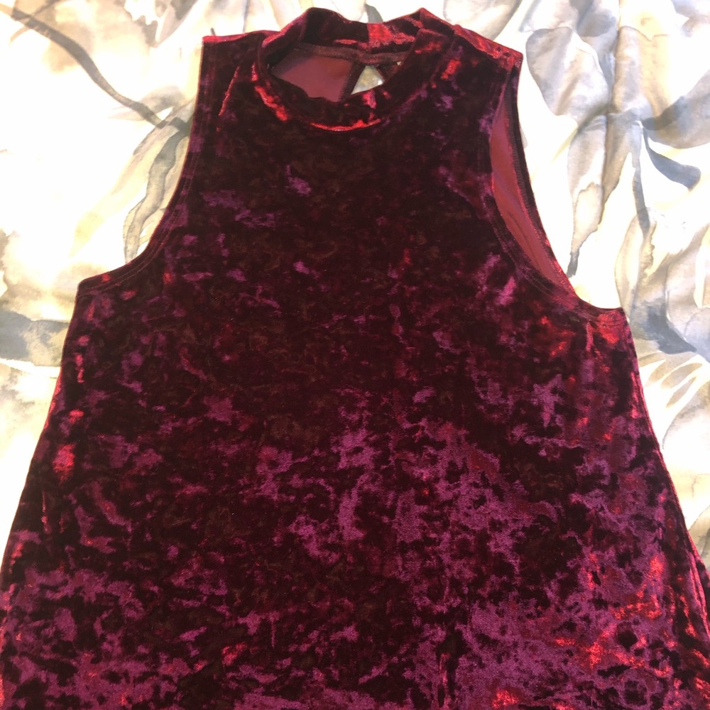 Red velvet boutique top